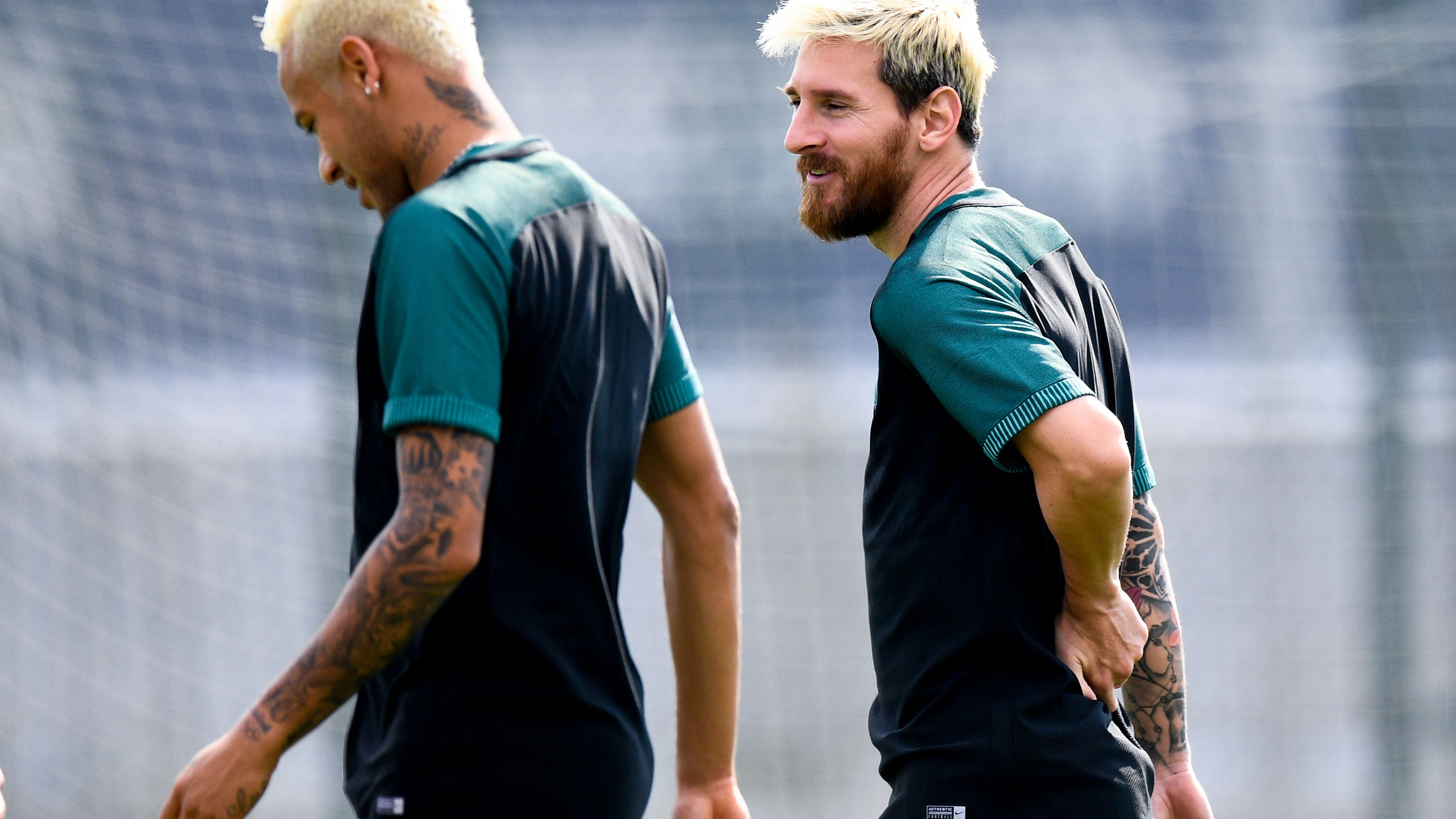 Neymar y Messi, en un entrenamiento del Barcelona