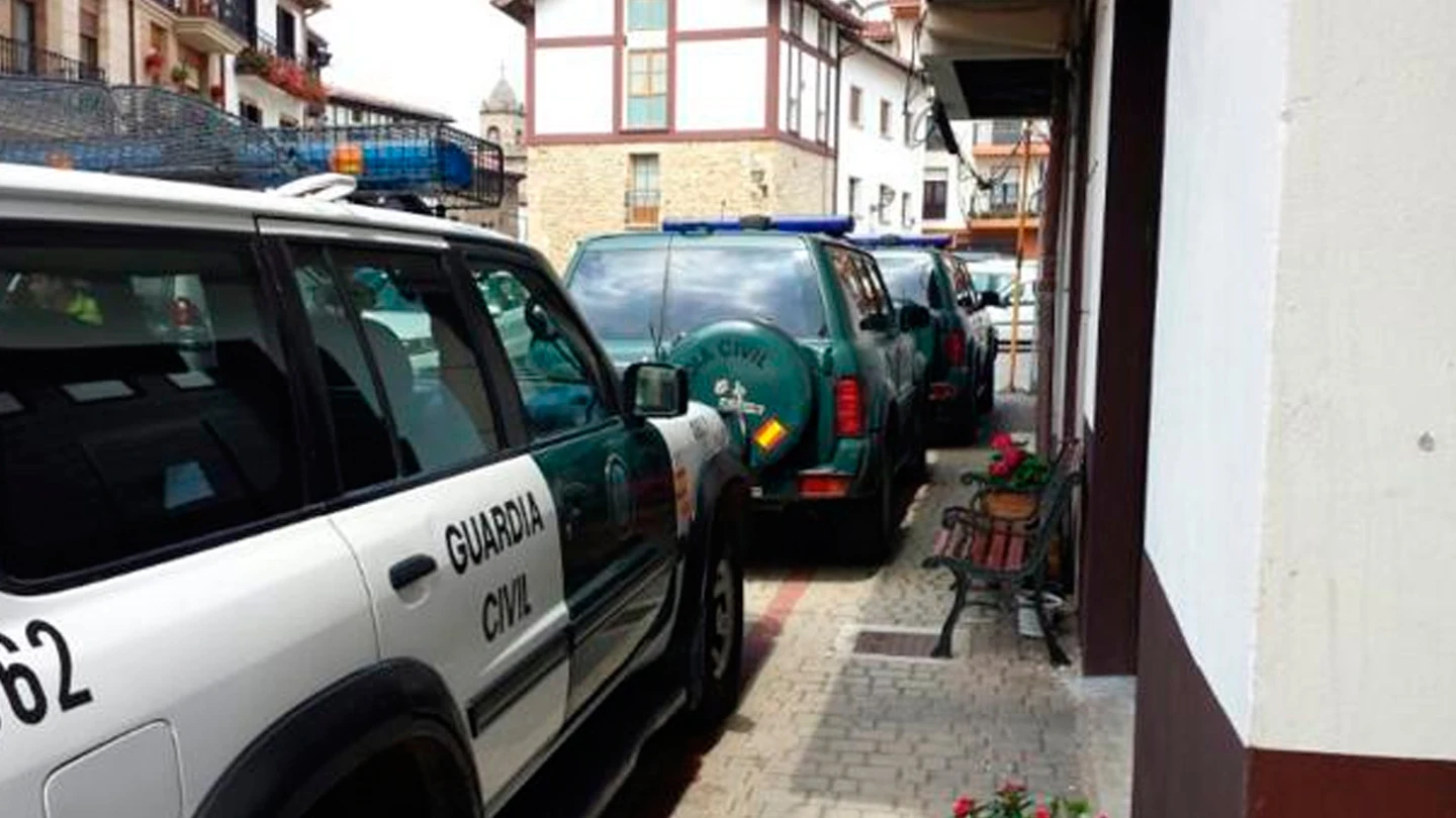 Coches de la Guardia Civil Coches de la Guardia Civil
