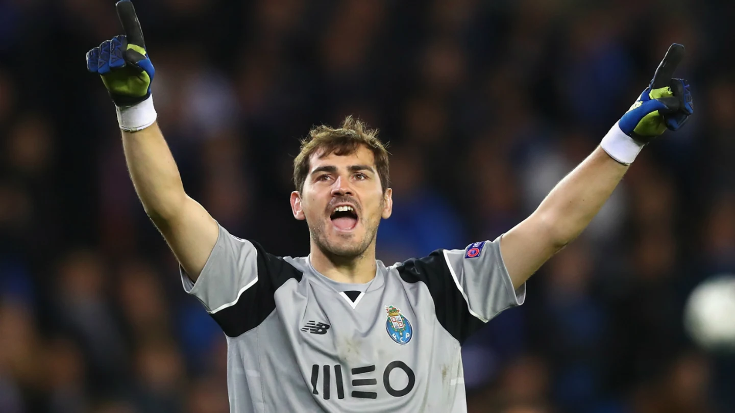 Casillas celebra una victoria Casillas celebra una victoria