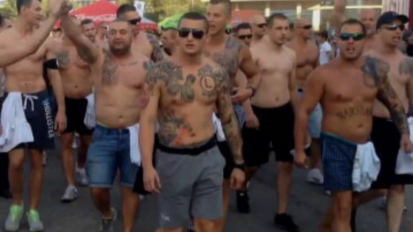 ultras ultras