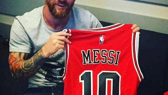 Leo Messi, con la camiseta de los Bulls