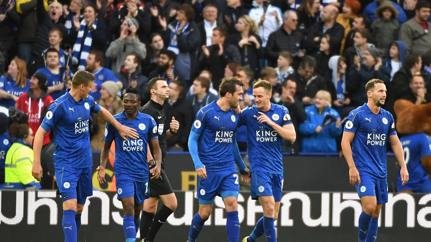 Los jugadores del Leicester celebran el 3-1 ante el Crystal Palace Los jugadores del Leicester celebran el 3-1 ante el Crystal Palace