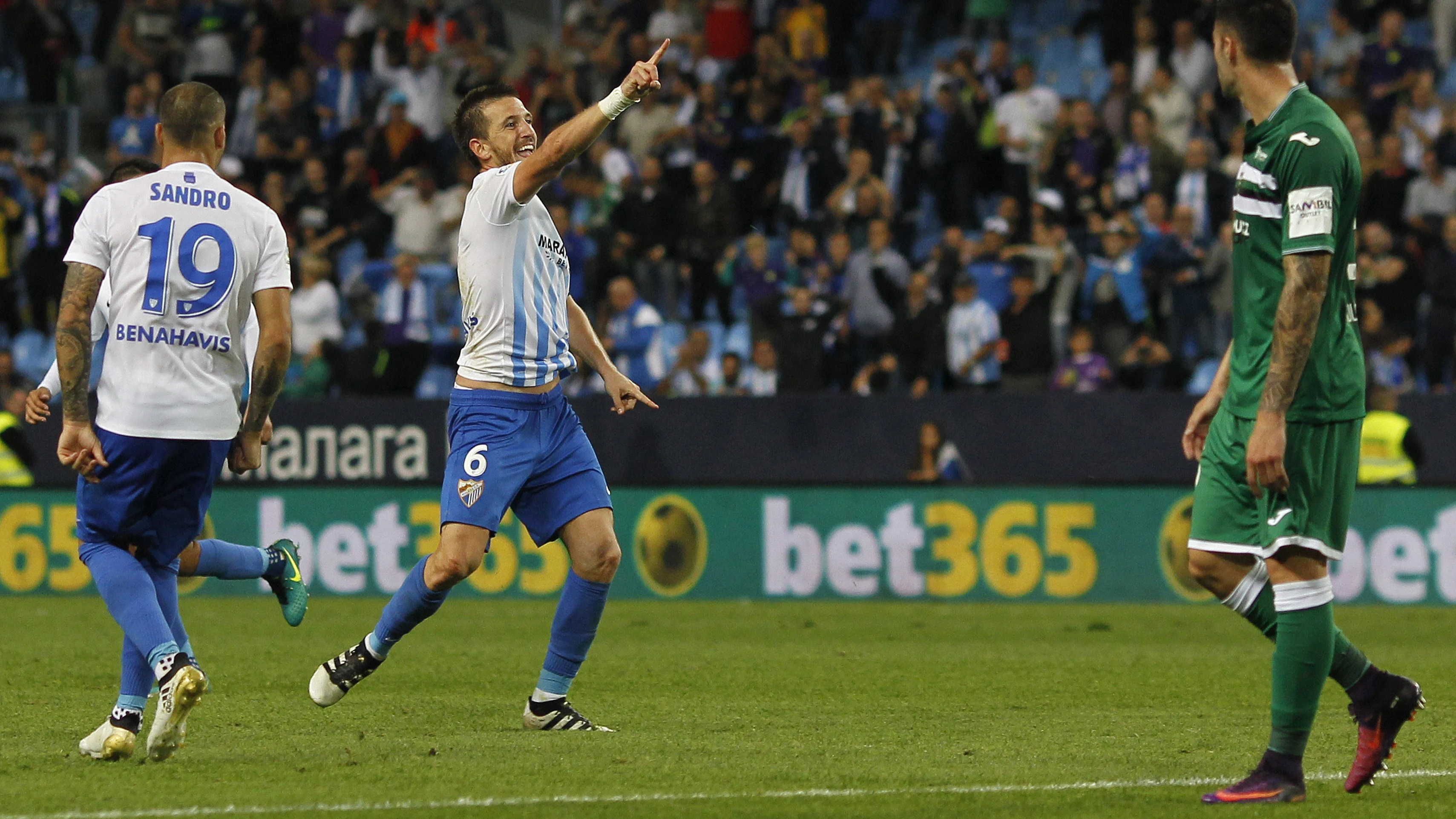 Camacho celebra su gol ante el Leganés