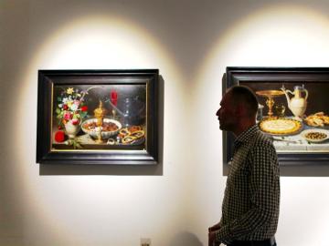 Varios de los cuadros de Clara Peeters, protagonista en la exposición del Museo del Prado Varios de los cuadros de Clara Peeters, protagonista en la exposición del Museo del Prado