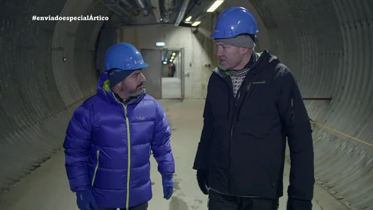 Jalis entra en la bóveda del fin del mundo, el refugio subterráneo que preserva el futuro de la humanidad Jalis entra en la bóveda del fin del mundo, el refugio subterráneo que preserva el futuro de la humanidad