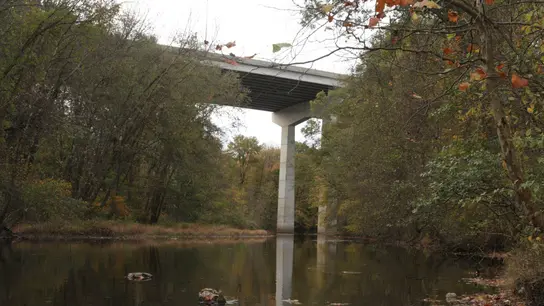 El puente desde el que saltó John Spincken El puente desde el que saltó John Spincken