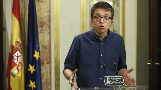 Íñigo Errejón tras la primera jornada del debate de investidura Íñigo Errejón tras la primera jornada del debate de investidura