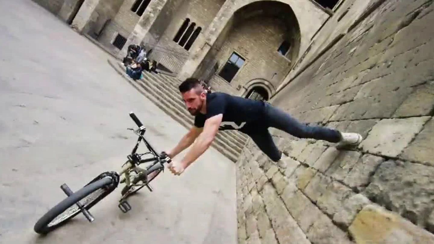 parkour en bicicleta parkour en bicicleta