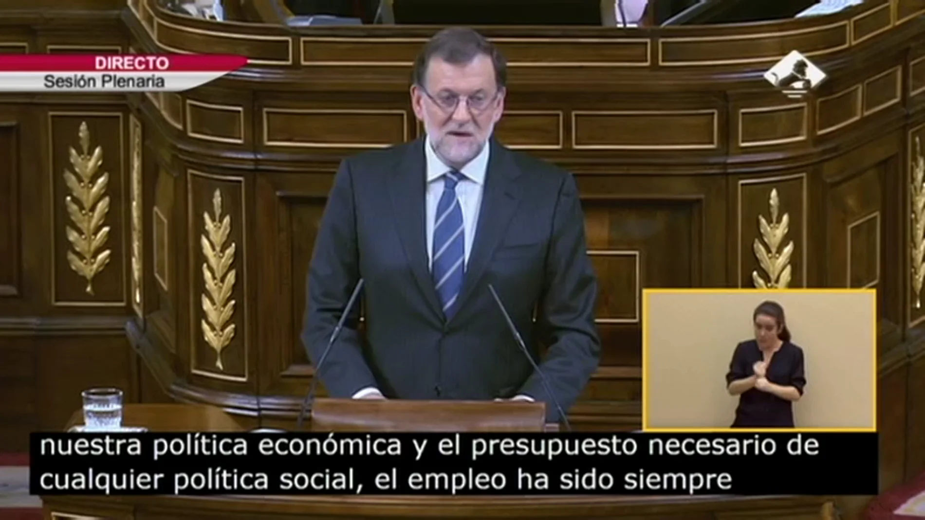 Frame 0.0 de: Rajoy: “A finales del año 2011 en España se destruían 1.400 empleos, hoy cada día encuentran trabajo 1.400 personas”