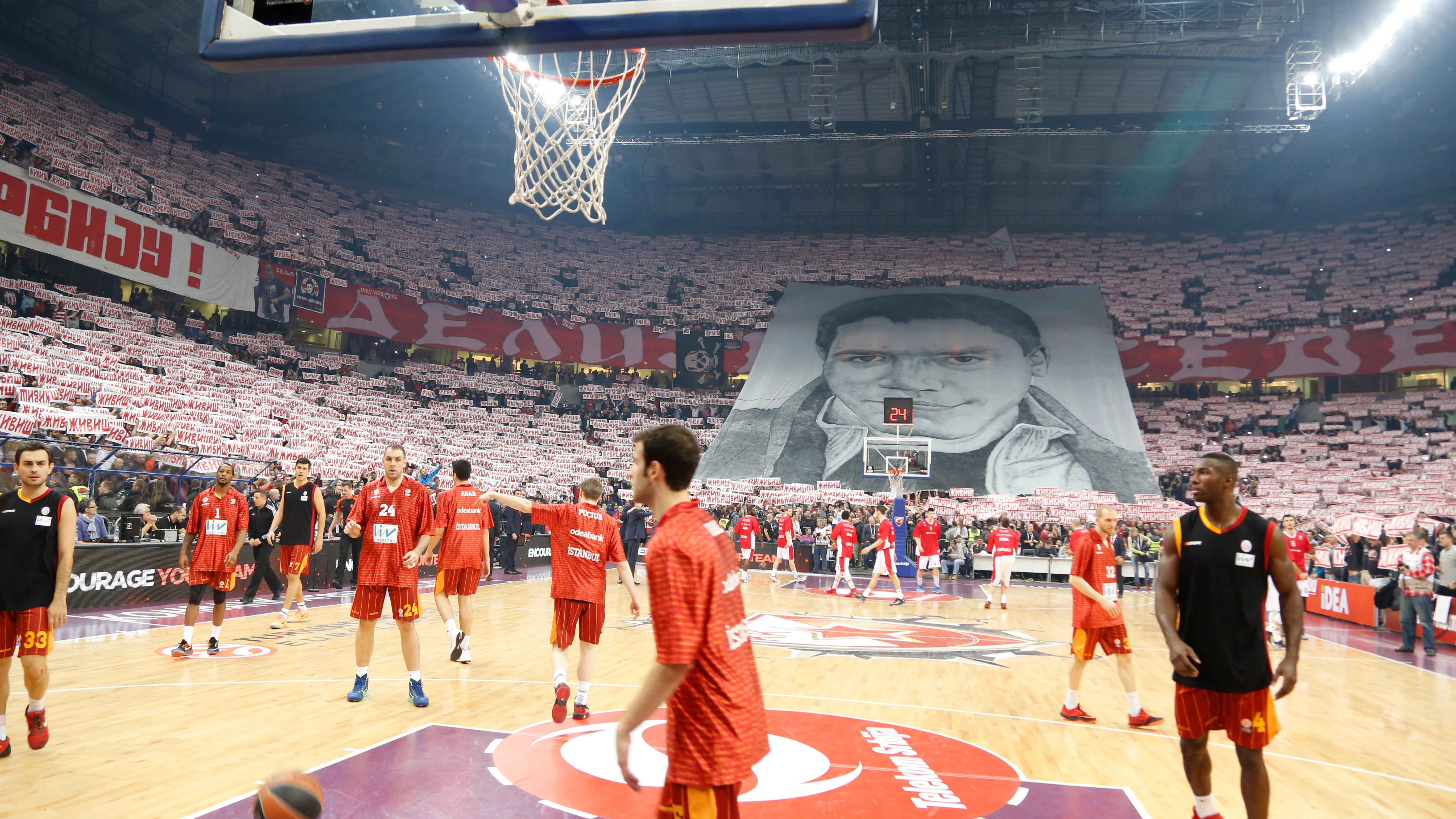 El Kombank Arena, durante un partido de Euroliga