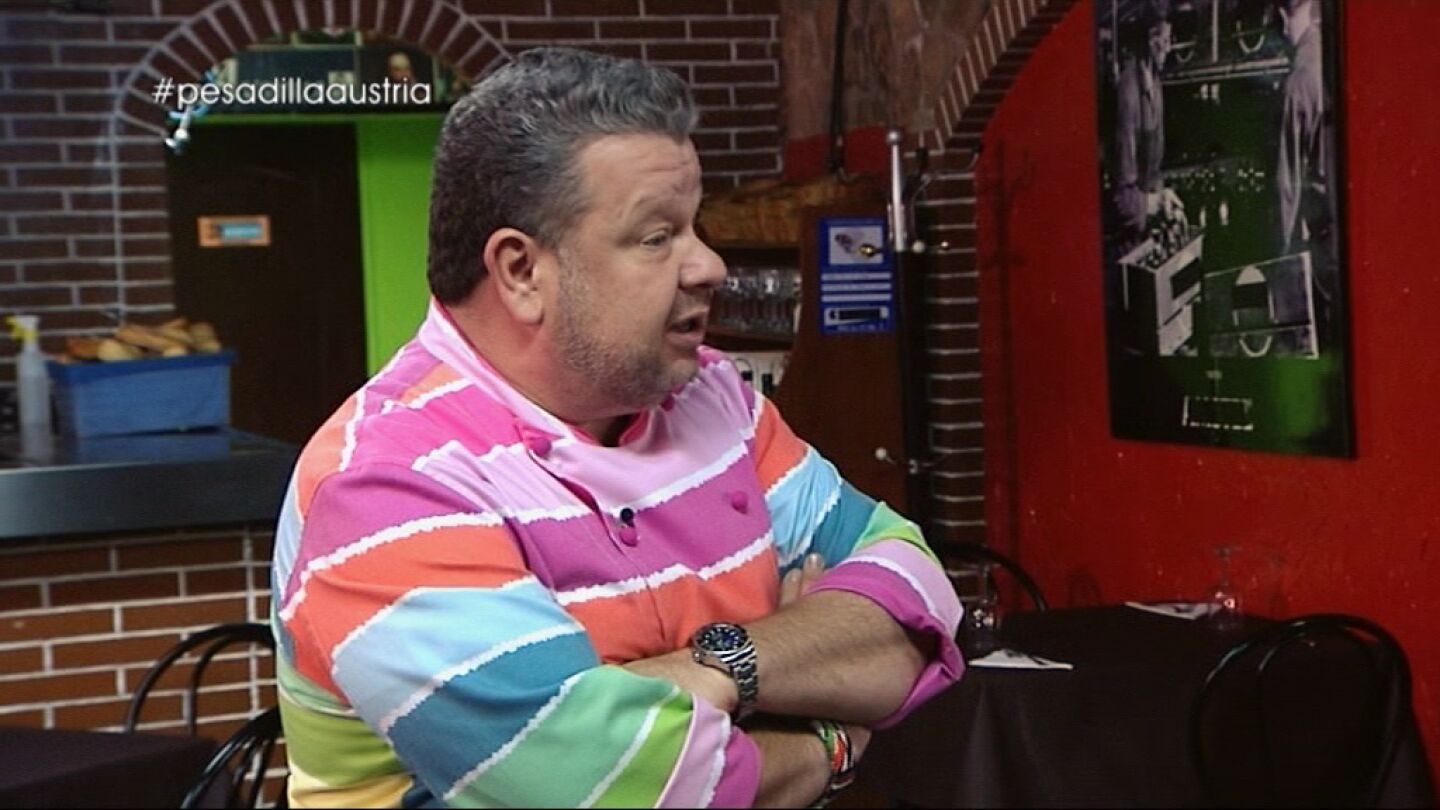 Chicote critica el pasotismo de M&oacute;nica: "En cualquier otro lugar, trabajando as&iacute;, duras minutos y medio"