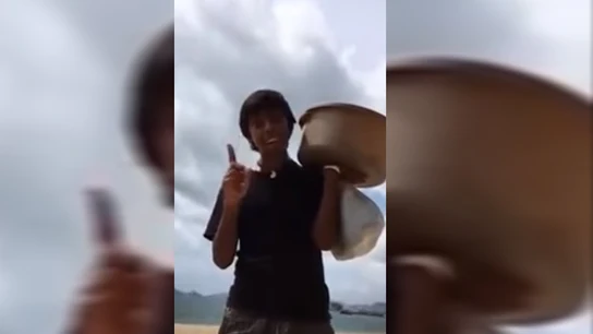 Paco, vendedor de empanadas en Acapulgo Paco, vendedor de empanadas en Acapulgo