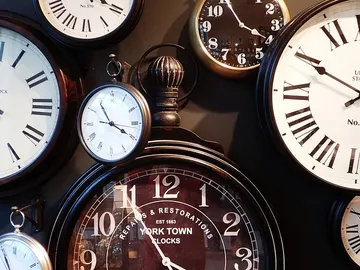 Varios relojes Varios relojes