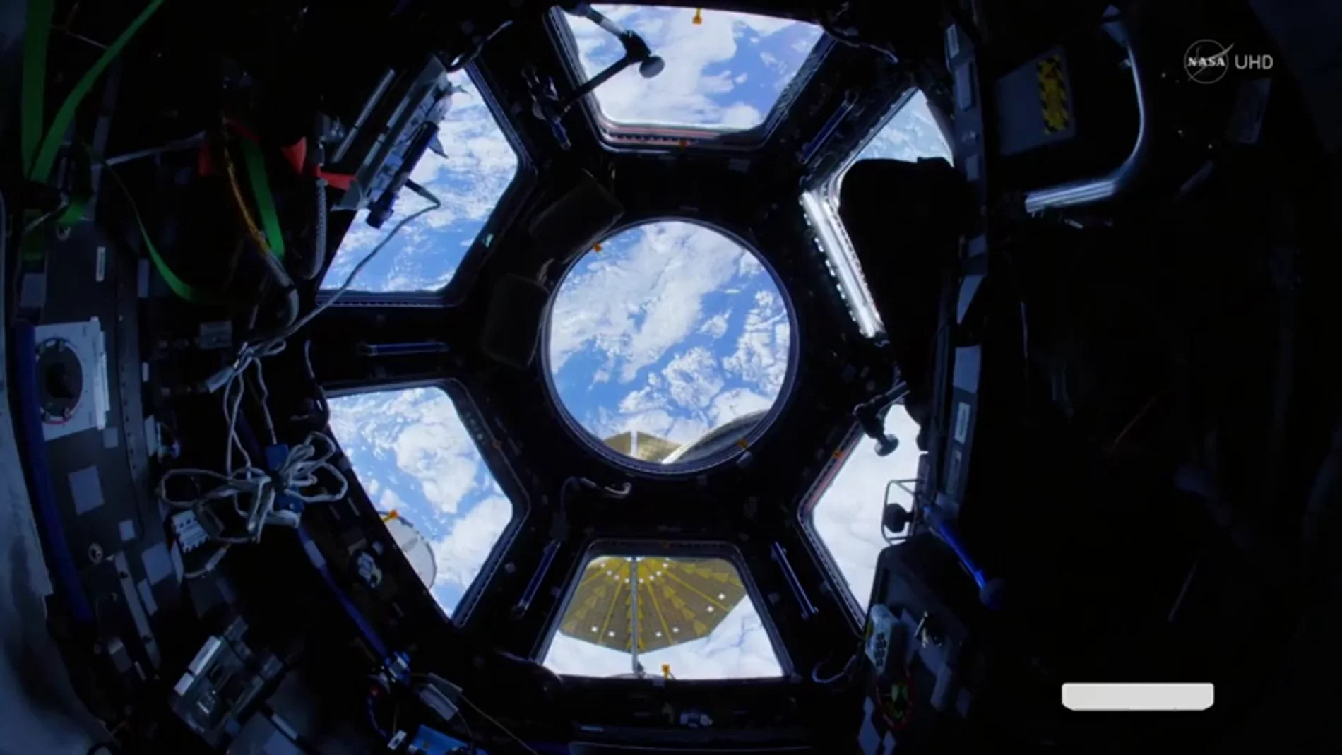Frame 0.0 de: La NASA muestra en un vídeo en alta definición las instalaciones en las que viven los astronautas en el espacio