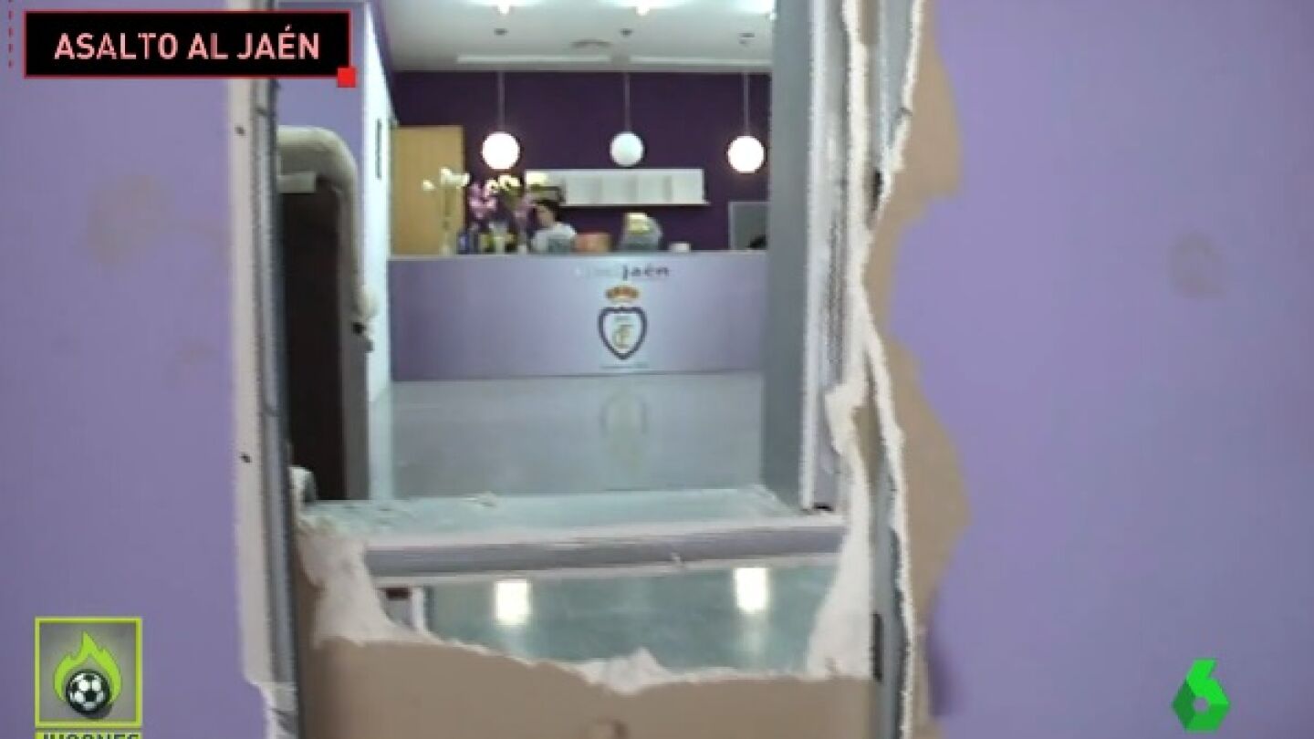 Imagen del robo sufrido en el estadio del Real Ja&eacute;n