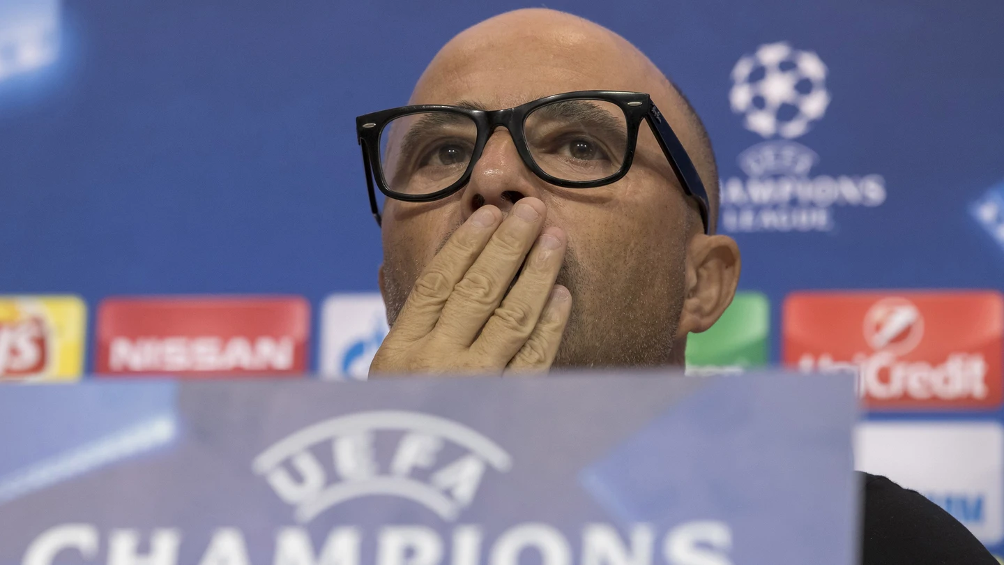 Sampaoli, durante la rueda de prensa Sampaoli, durante la rueda de prensa