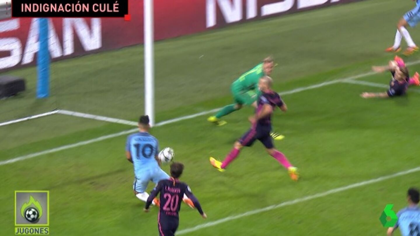 Ag&uuml;ero golpe el bal&oacute;n con la mano antes del 3-1