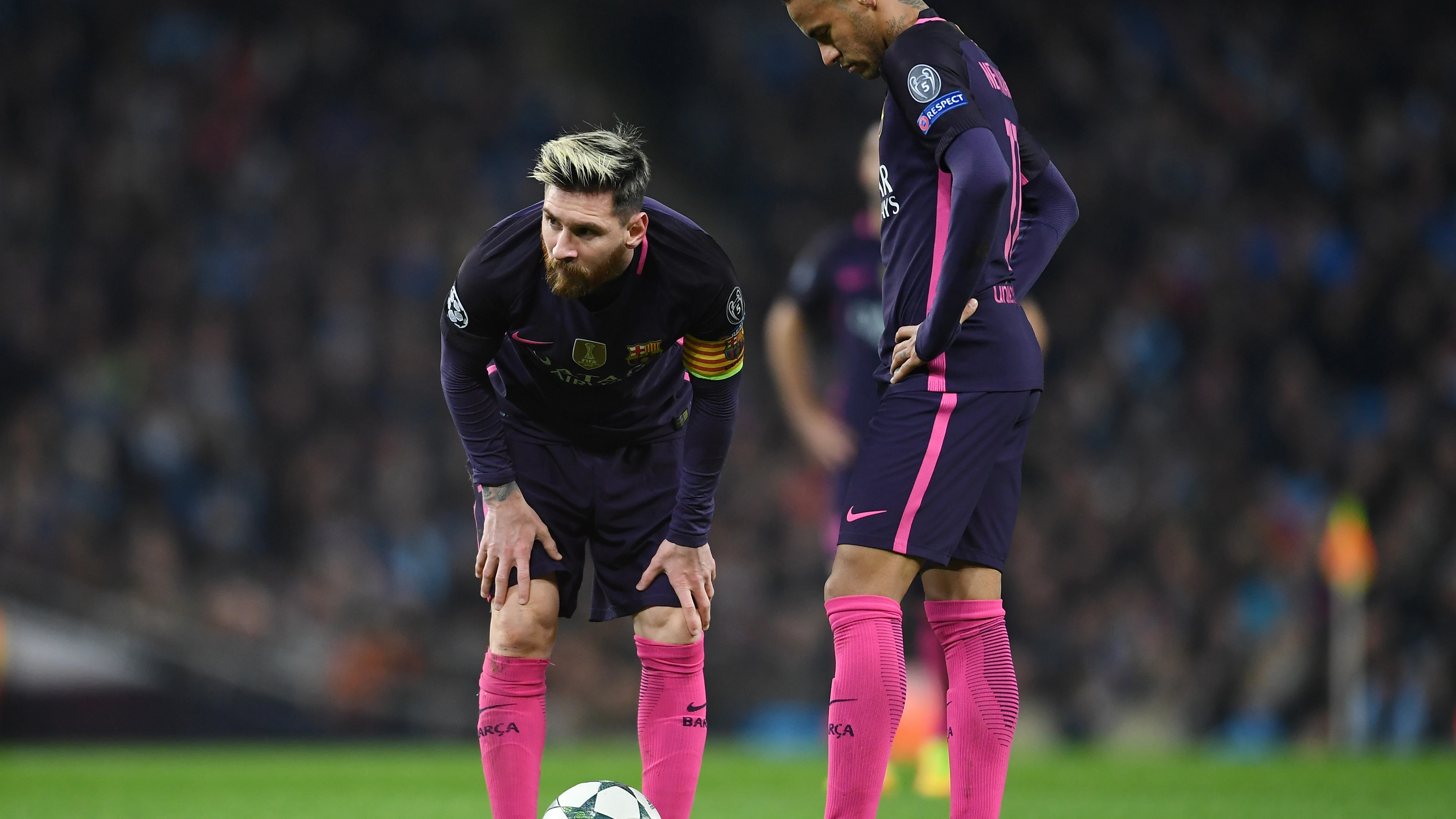 Leo Messi y Neymar en el Etihad Stadium 