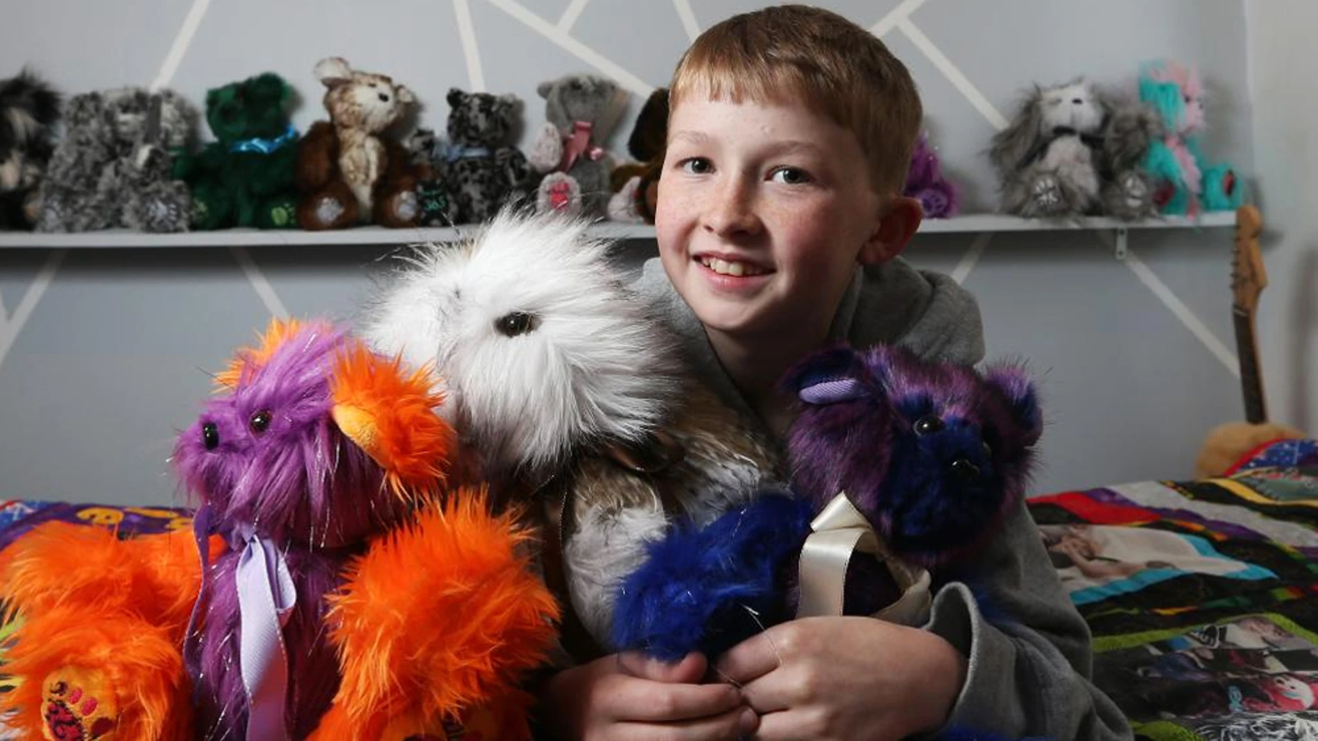 Campbell, el niño que cose peluches para niños enfermos Campbell, el niño que cose peluches para niños enfermos