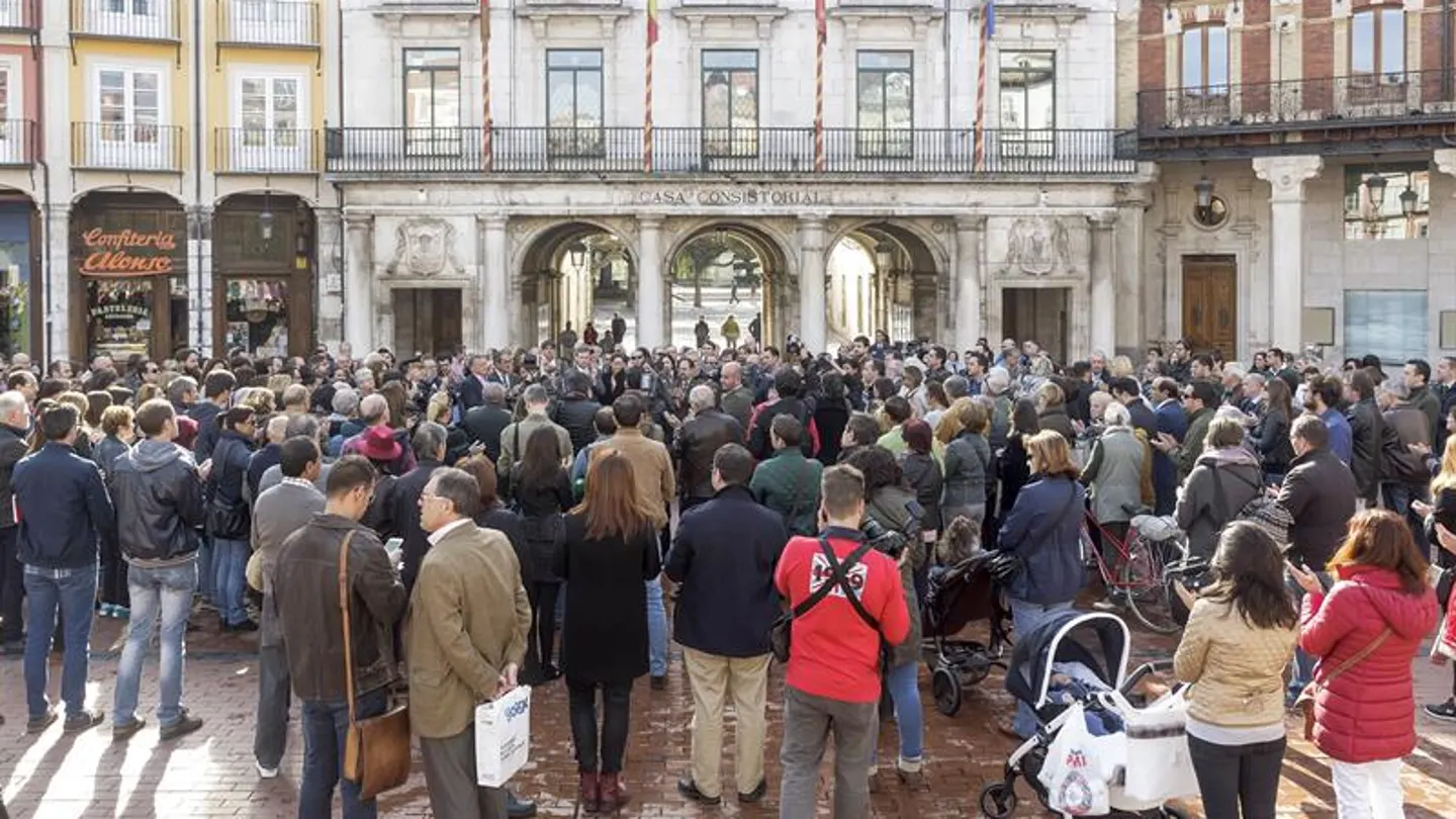 Concentración en Burgos por la última víctima de violencia machista Concentración en Burgos por la última víctima de violencia machista