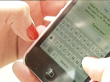 Frame 26.136365 de: El 73% de los españoles cree que es más fácil ligar por internet Frame 26.136365 de: El 73% de los españoles cree que es más fácil ligar por internet
