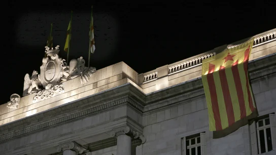Estelada colocada en la fachada del Ayuntamiento de Barcelona Estelada colocada en la fachada del Ayuntamiento de Barcelona