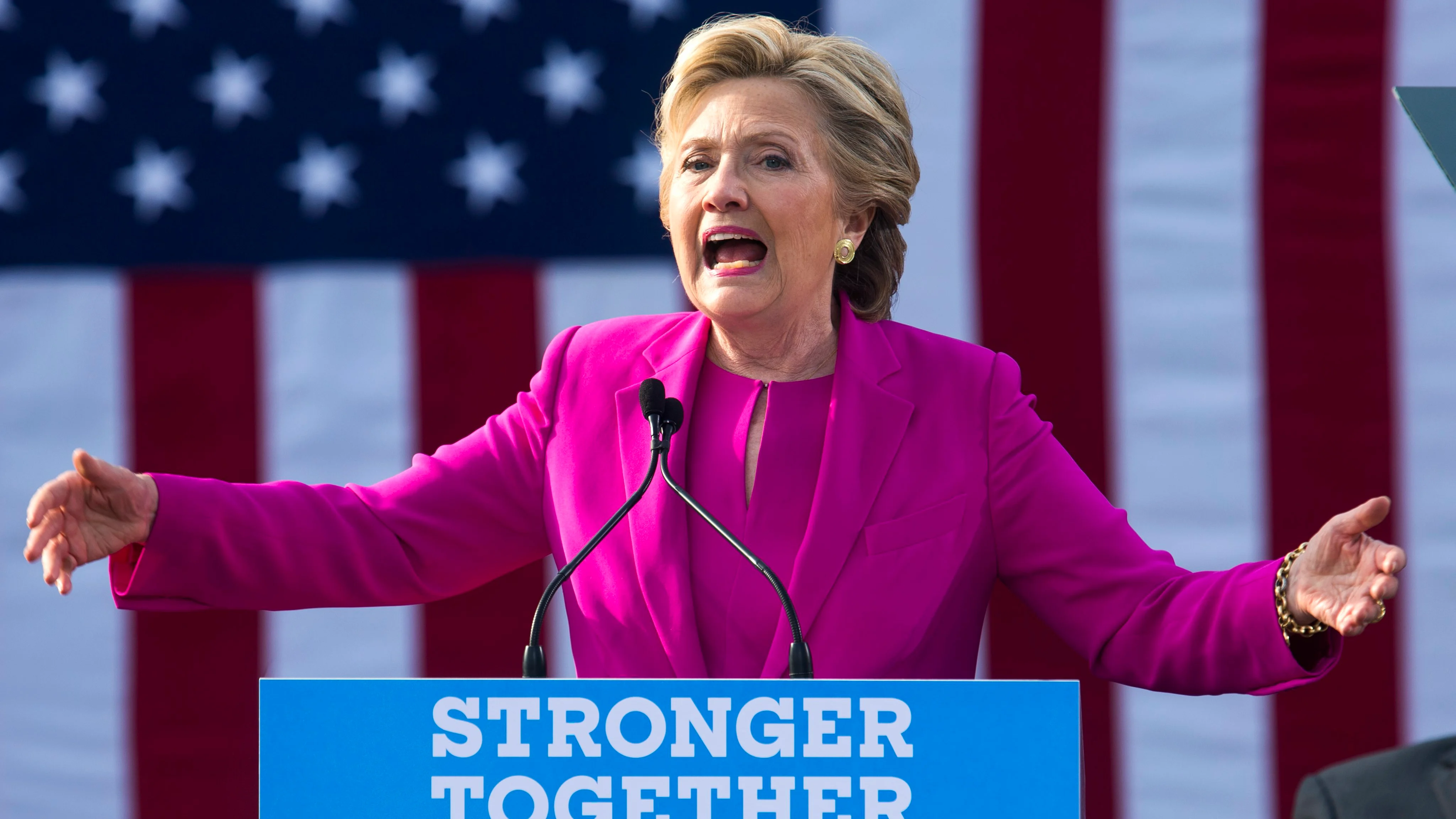 La candidata demócrata para la presidencia de Estados Unidos, Hillary Clinton durante un acto de campaña electoral en Carolina del Norte (EE.UU.) La candidata demócrata para la presidencia de Estados Unidos, Hillary Clinton durante un acto de campaña electoral en Carolina del Norte (EE.UU.)