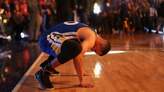 Stephen Curry, cabizbajo