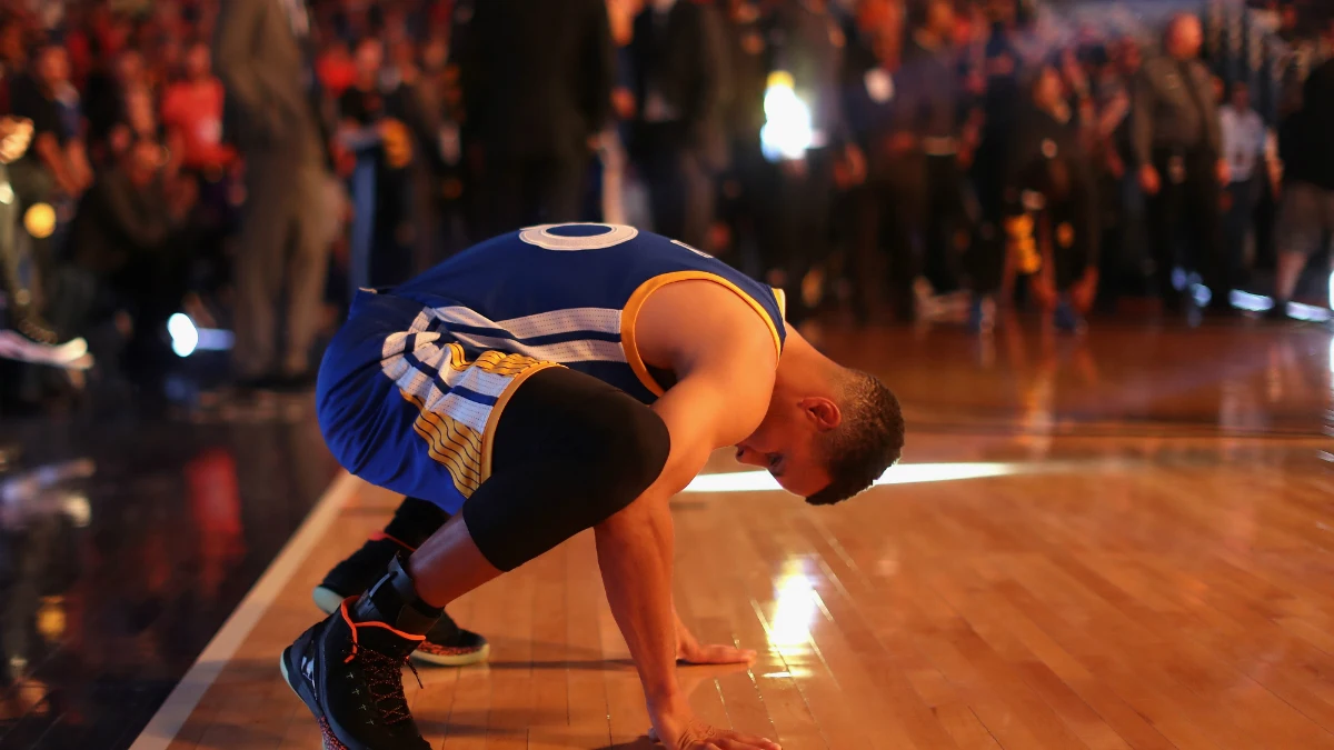 Stephen Curry, cabizbajo