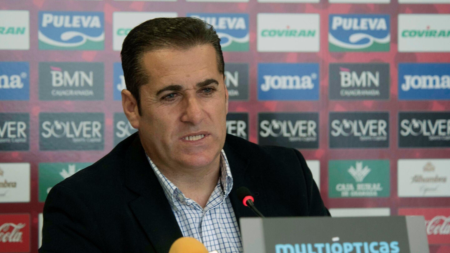 Jos&eacute; Ram&oacute;n Sandoval, exentrenador del Rayo Vallecano 