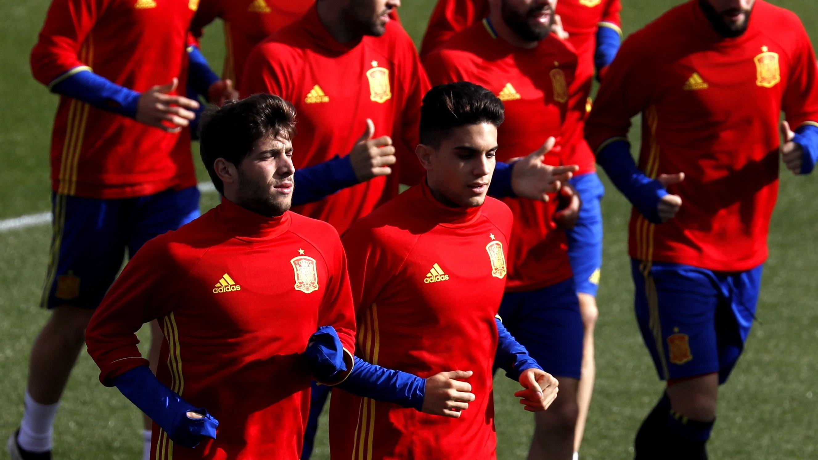 Marc Bartra, durante el entrenamiento de la Selección