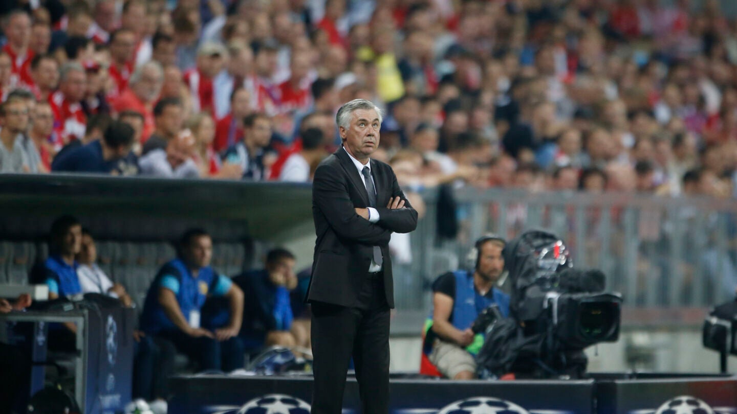 Carlo Ancelotti durante un partido de Champions