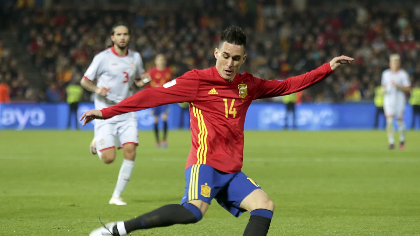 Callejón en un partido con España Callejón en un partido con España