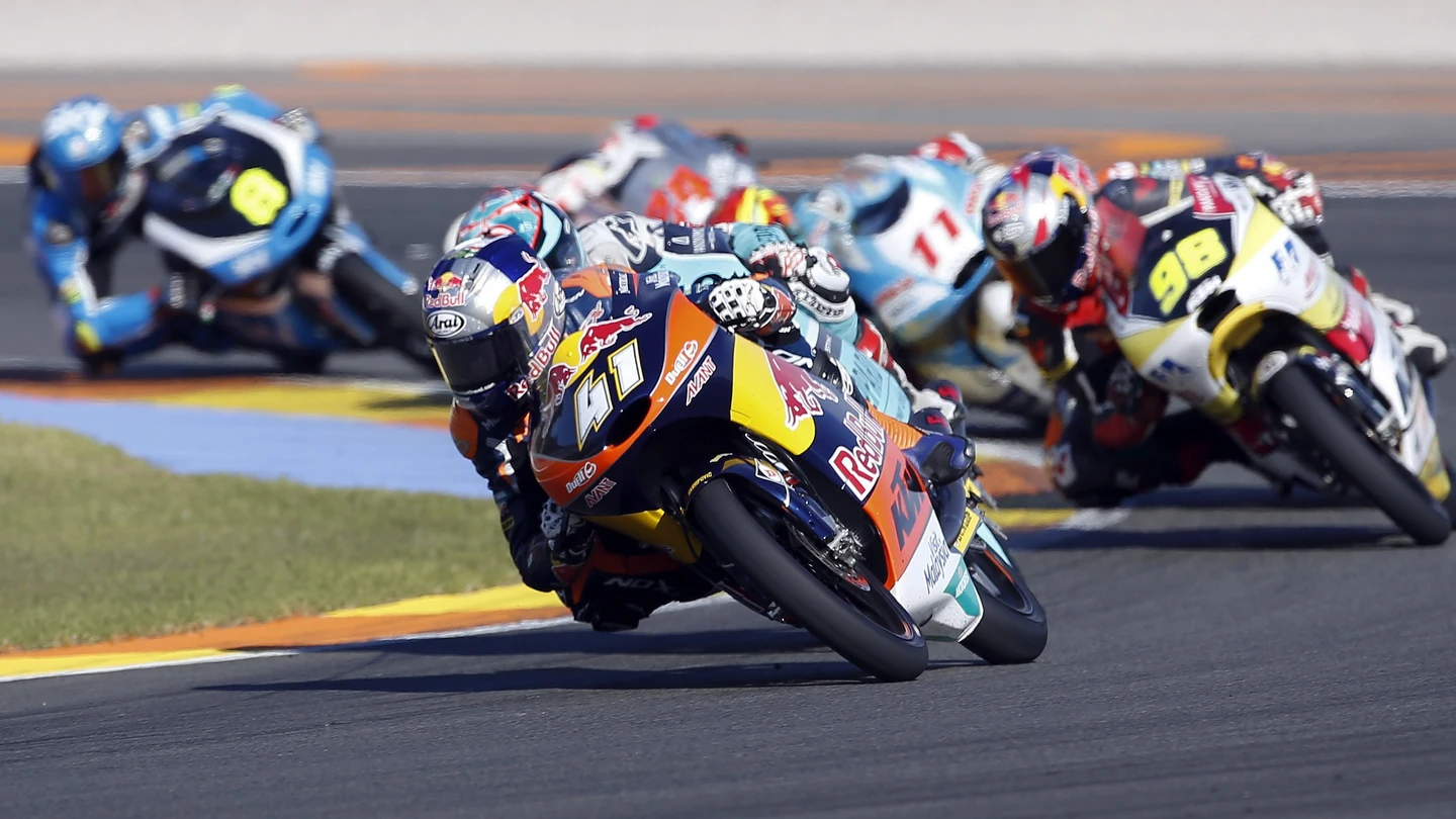Binder, rondando durante el GP de Valencia Binder, rondando durante el GP de Valencia