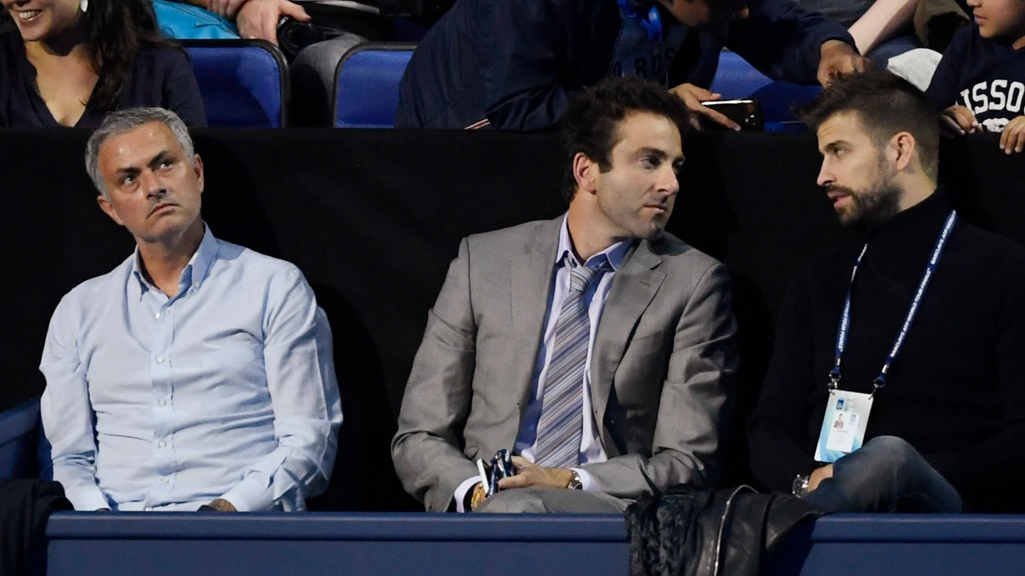José Mourinho y Gerard Piqué, juntos en el partido de tenis José Mourinho y Gerard Piqué, juntos en el partido de tenis