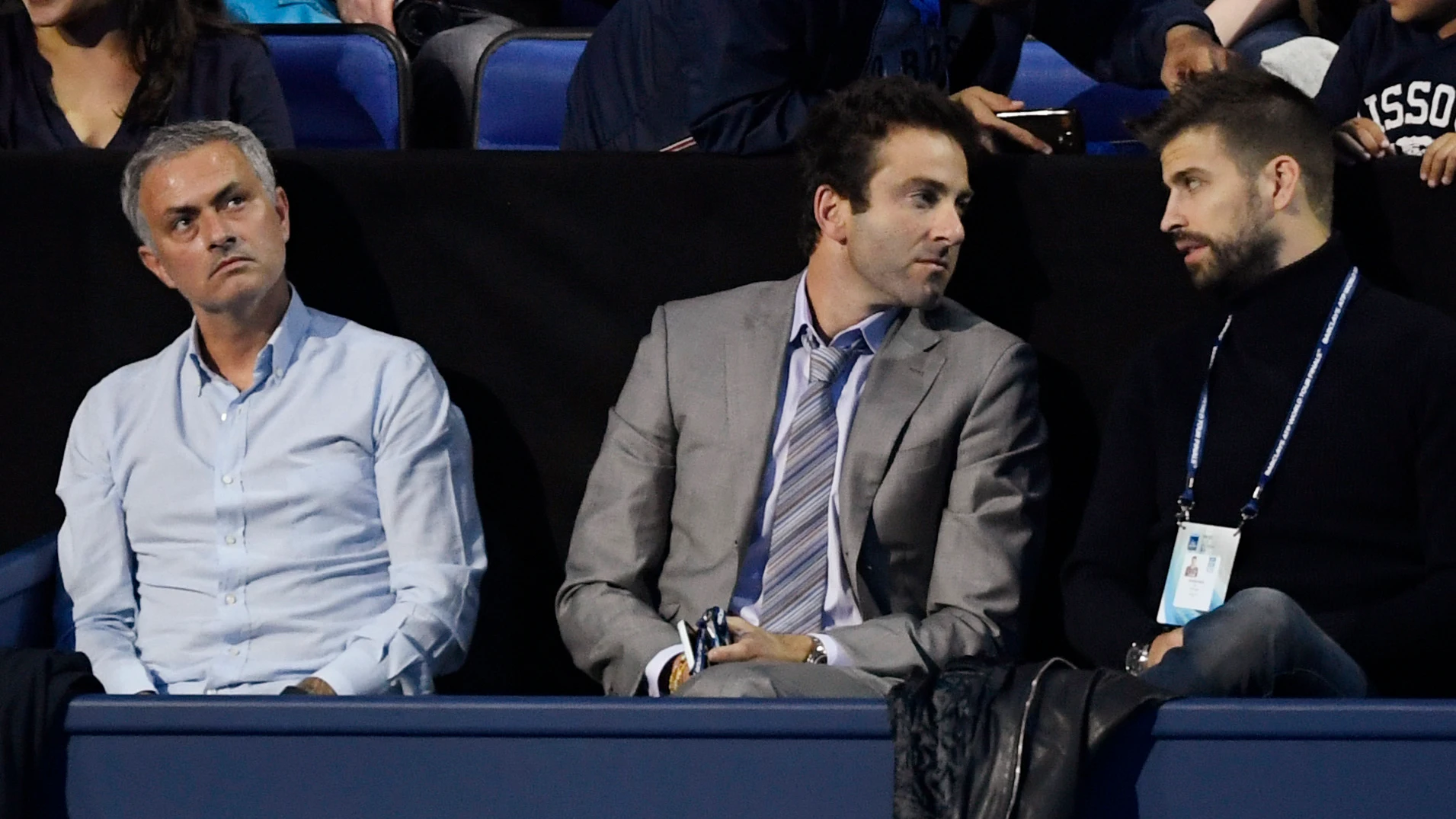Jos&eacute; Mourinho y Gerard Piqu&eacute;, juntos en el partido de tenis