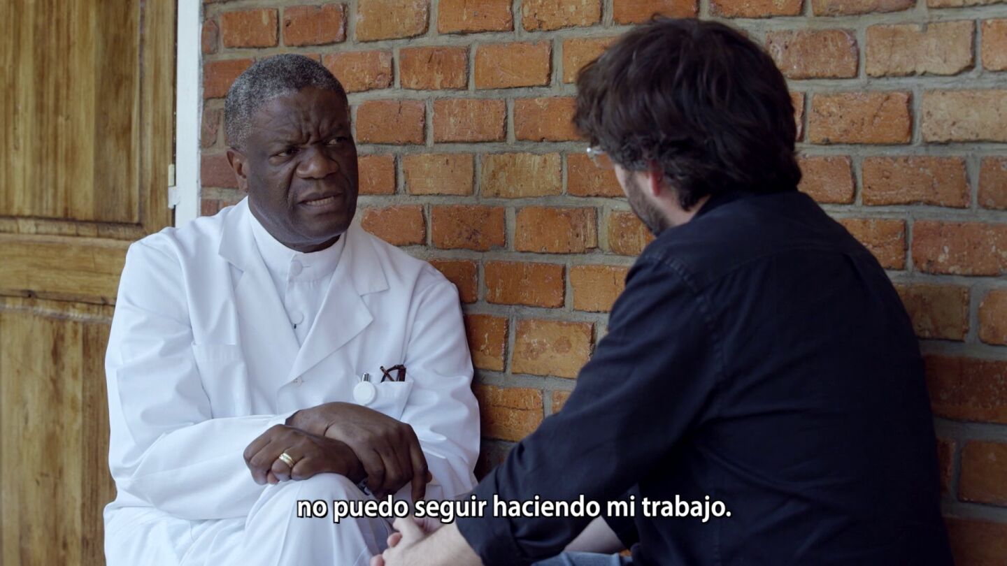 El director del Hospital Pazi, Denis Mukwege, y Jordi &Eacute;vole