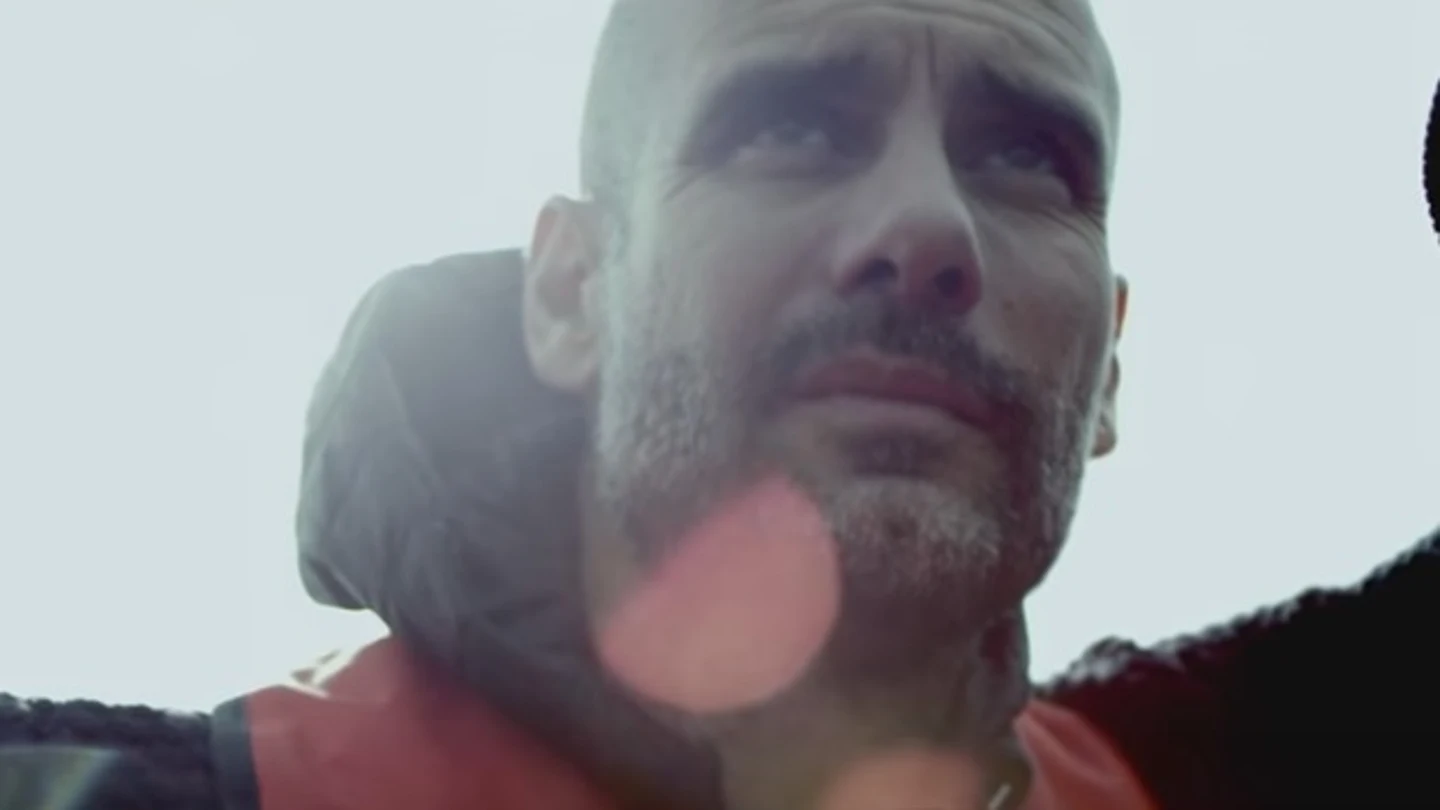 Pep Guardiola colabora con los refugiados Pep Guardiola colabora con los refugiados