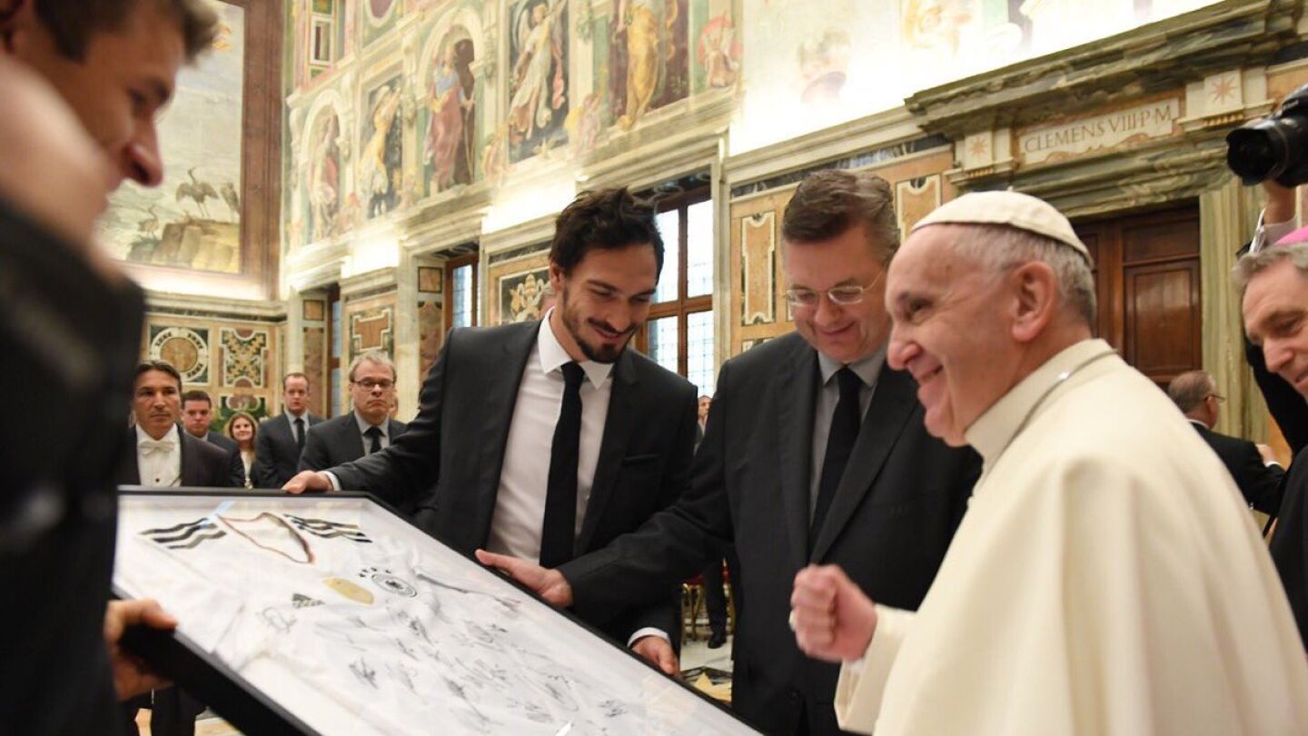 El Papa recibe a la selecci&oacute;n de Alemania