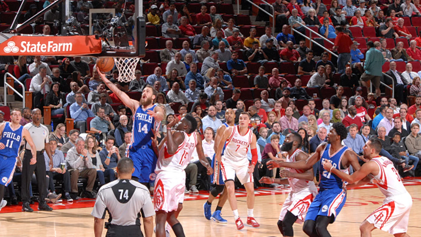 Sergio Rodríguez trata de anotar ante los Rockets Sergio Rodríguez trata de anotar ante los Rockets