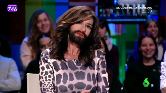 Frame 83.761507 de: luna zapeando Frame 83.761507 de: luna zapeando