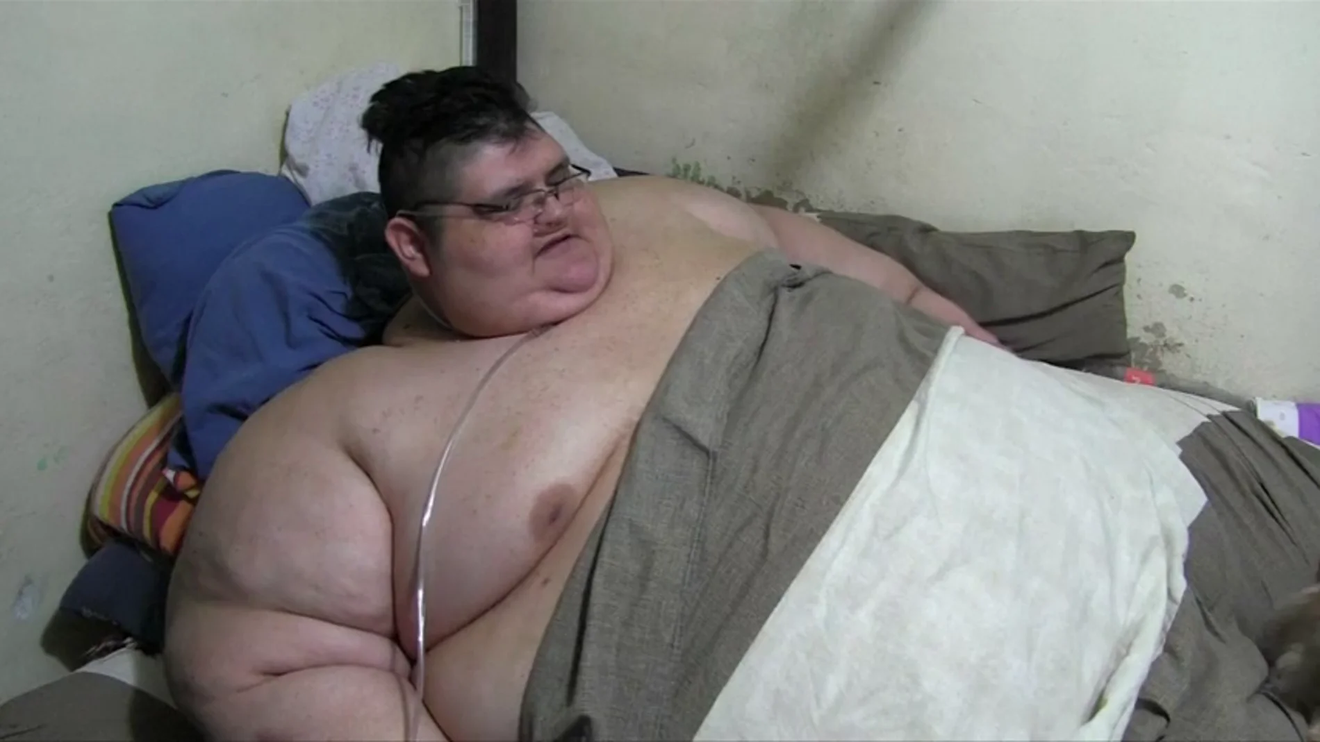 Frame 8.448056 de: El hombre más gordo del mundo recibirá tratamiento para lograr bajar de peso