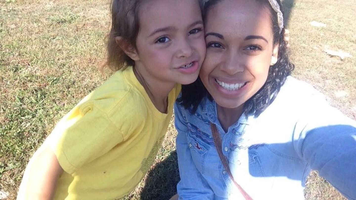 Audrey Nicole y su hija