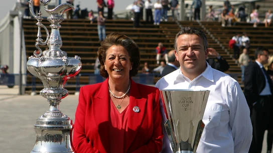Rita Barberá, en la entrega de una Copa América de Vela Rita Barberá, en la entrega de una Copa América de Vela