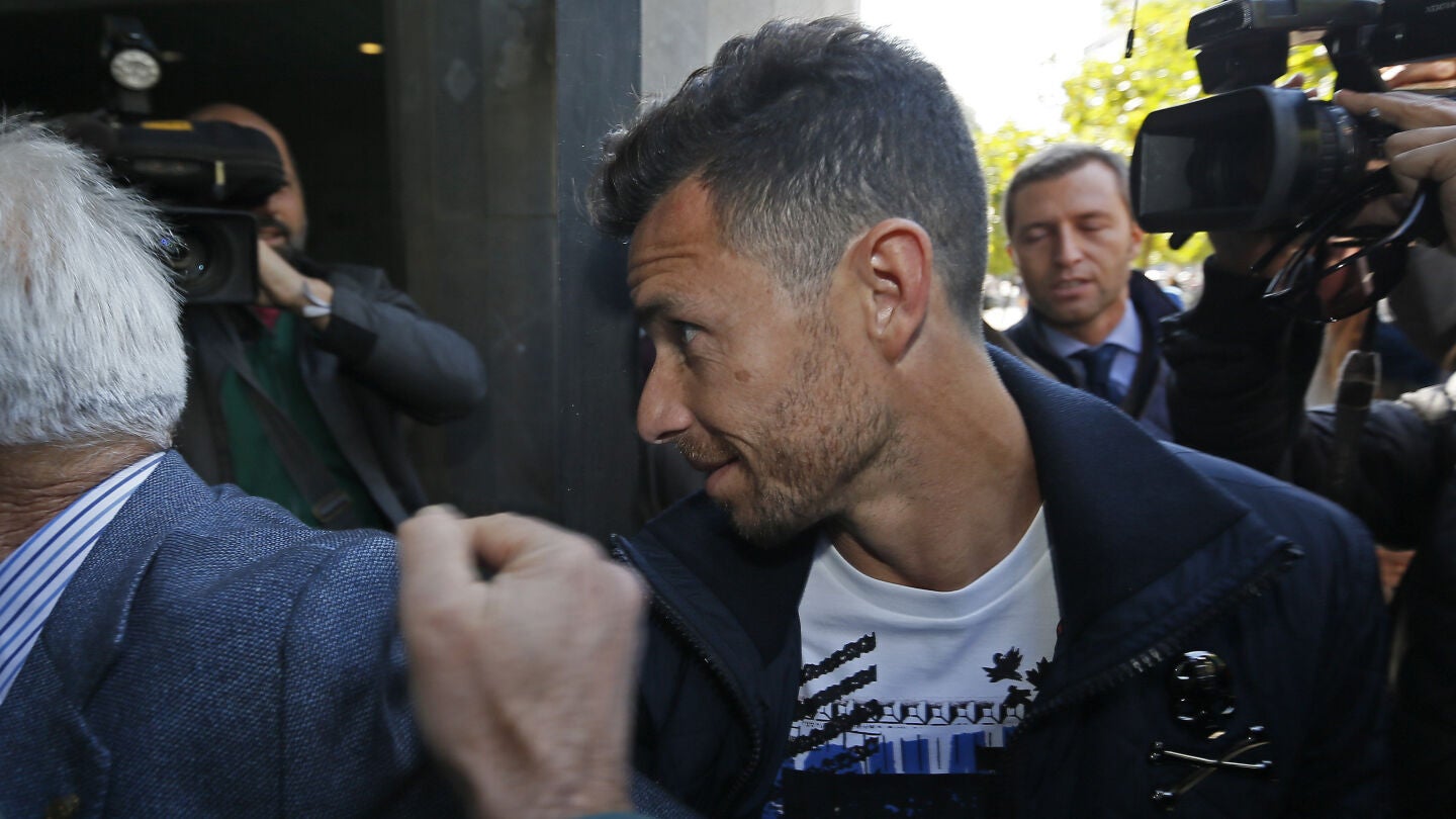 Rub&eacute;n Castro, entrando en el juzgado