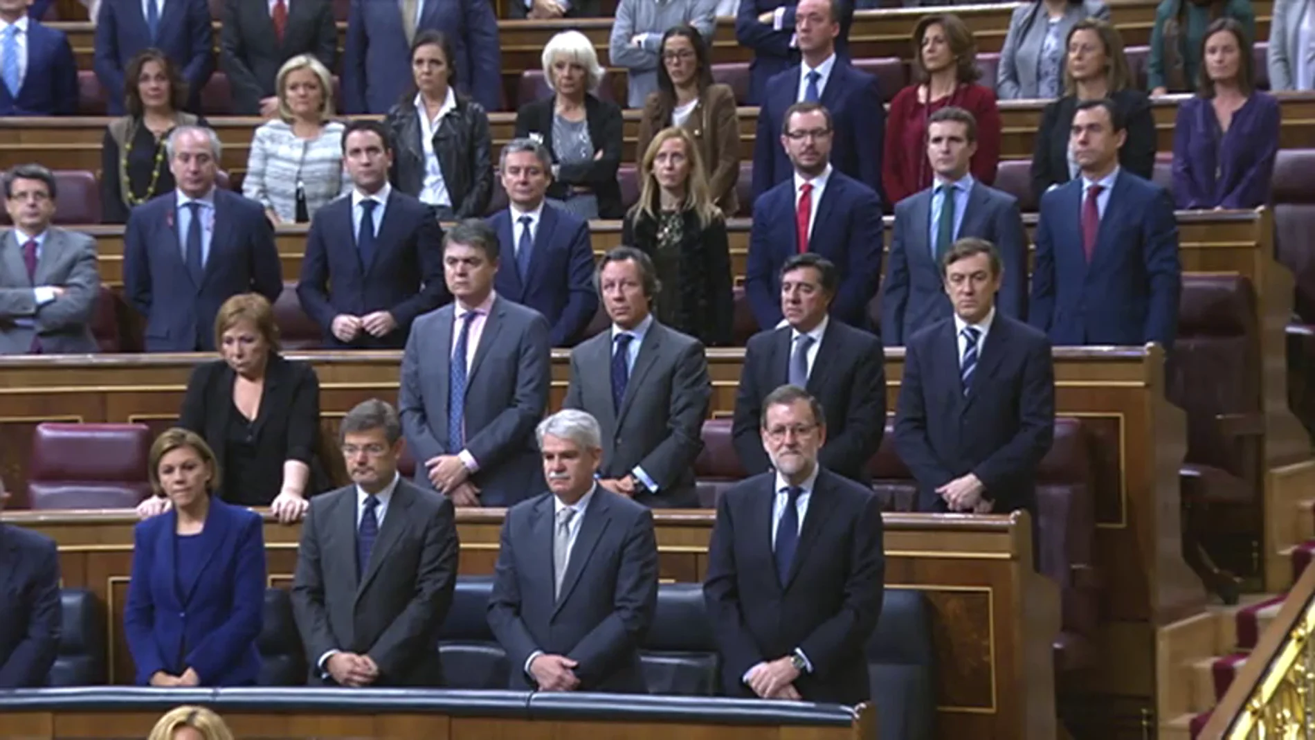 Frame 35.923815 de: El Congreso guarda un minuto de silencio por Rita Barberá con la ausencia de los diputados de Unidos Podemos