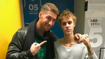 Sergio Ramos y Justin Bieber se fotografían juntos tras un concierto