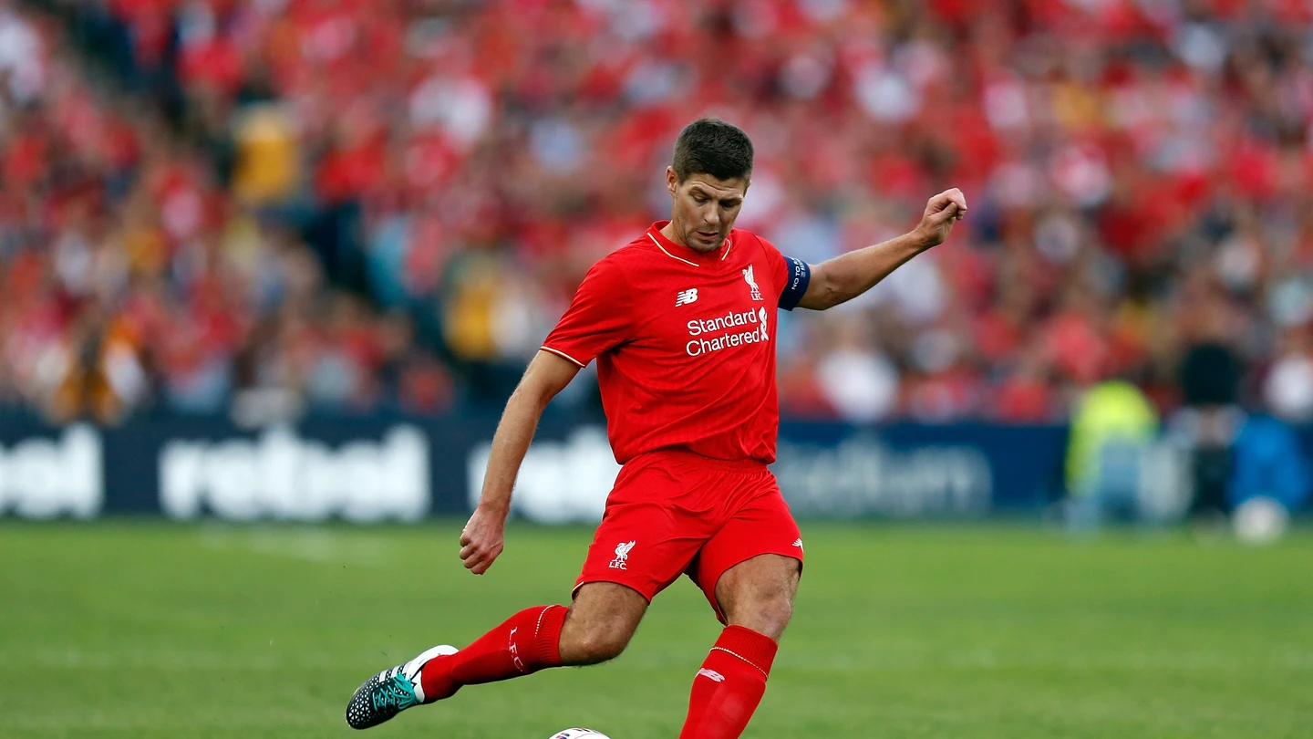 Steven Gerrard en un partido con el Liverpool Steven Gerard en un partido con el Liverpool