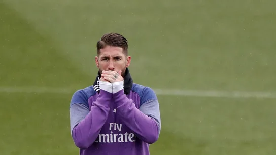 Sergio Ramos, durante un entrenamiento con el Real Madrid Sergio Ramos, durante un entrenamiento con el Real Madrid