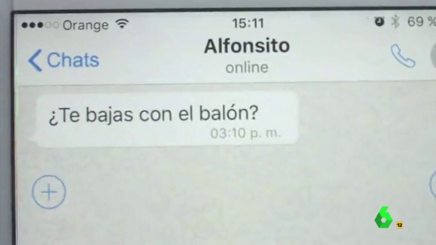 Frame 11.787351 de: Alfonsito, el nuevo amigo de &Iacute;&ntilde;igo Errej&oacute;n, le convence para hacer pellas en el Congreso